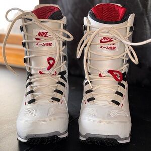*Limited Edition* Nike Zoom Quija (Jordan 4 Style) Snowboard Boots Men’s size 10